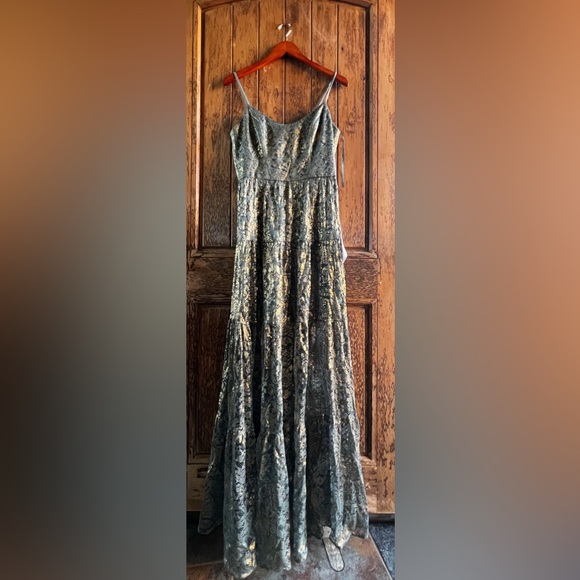 Antoinette Teal and Gold Metallic Lace Maxi Dress - Picture 6 of 8